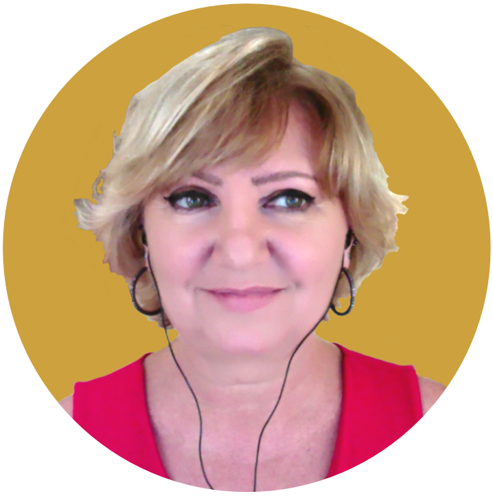 AnaRoxo about-300x300